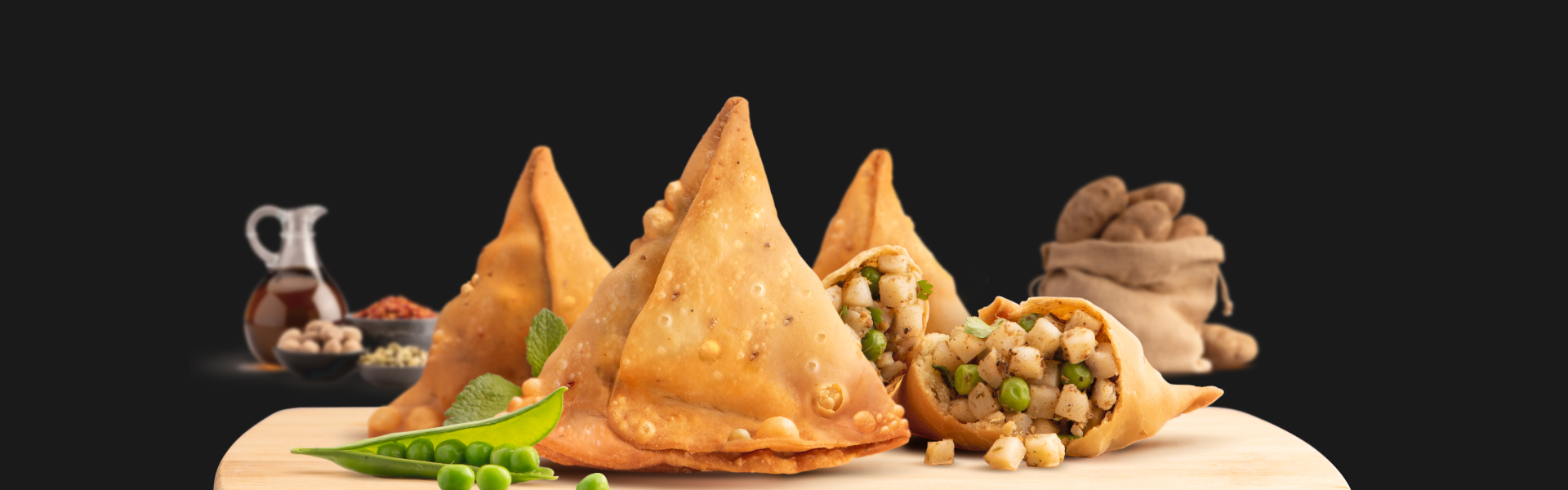 Brar's Vegetable Samosa 6 Pack (After 11am) - 120 g